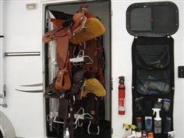 The Saddle Jack can swing out and drop down.